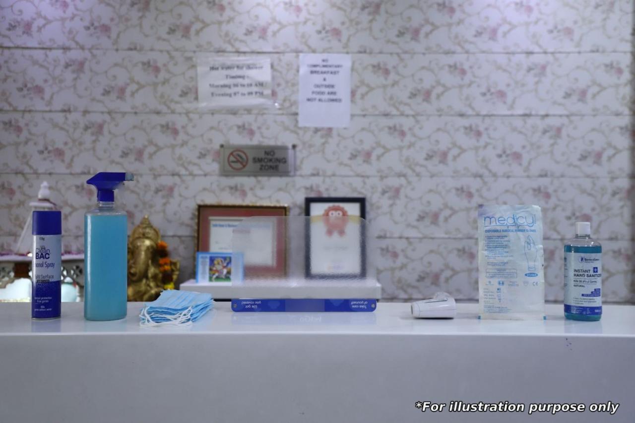 Capital O 10990 Hotel Gobind Regency Zirakpur Buitenkant foto